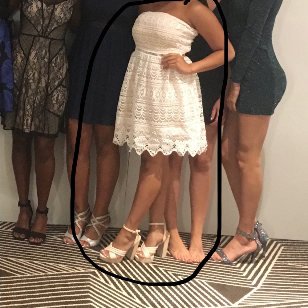 Socialite Women’s Formal Dress